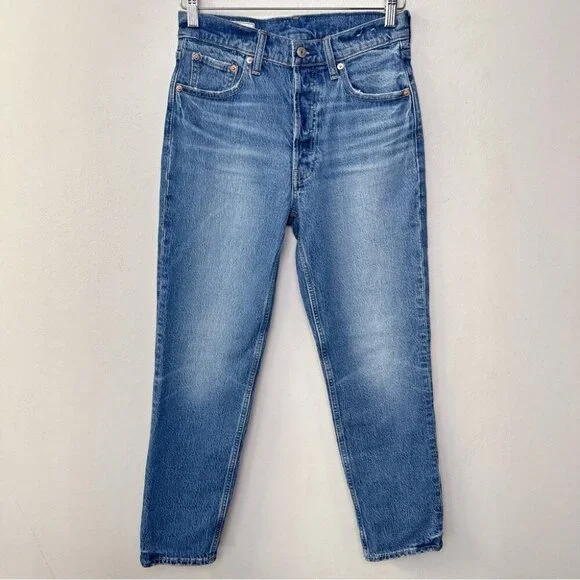 Gap Womens 26 Cheeky High Rise Straight Leg Medium Wash Jeans - Picture 2 of 16